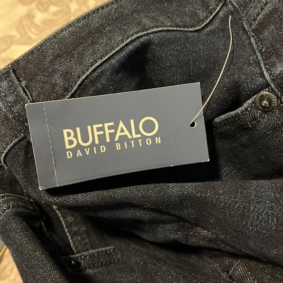 NWT Mid Rise Bootcut Queen Rinsed Jeans - Picture 11 of 16